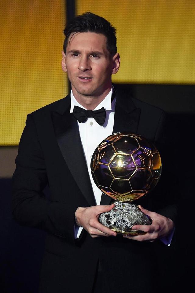 公牛队最新动态：芝加哥将选择续约尼古拉·武切维奇而非交易他？