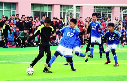 NBL卡位战 石家庄翔蓝对阵上海玄鸟