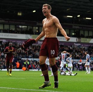 德甲冬歇期专访皮萨罗、赫韦德斯 ——半程看点解析