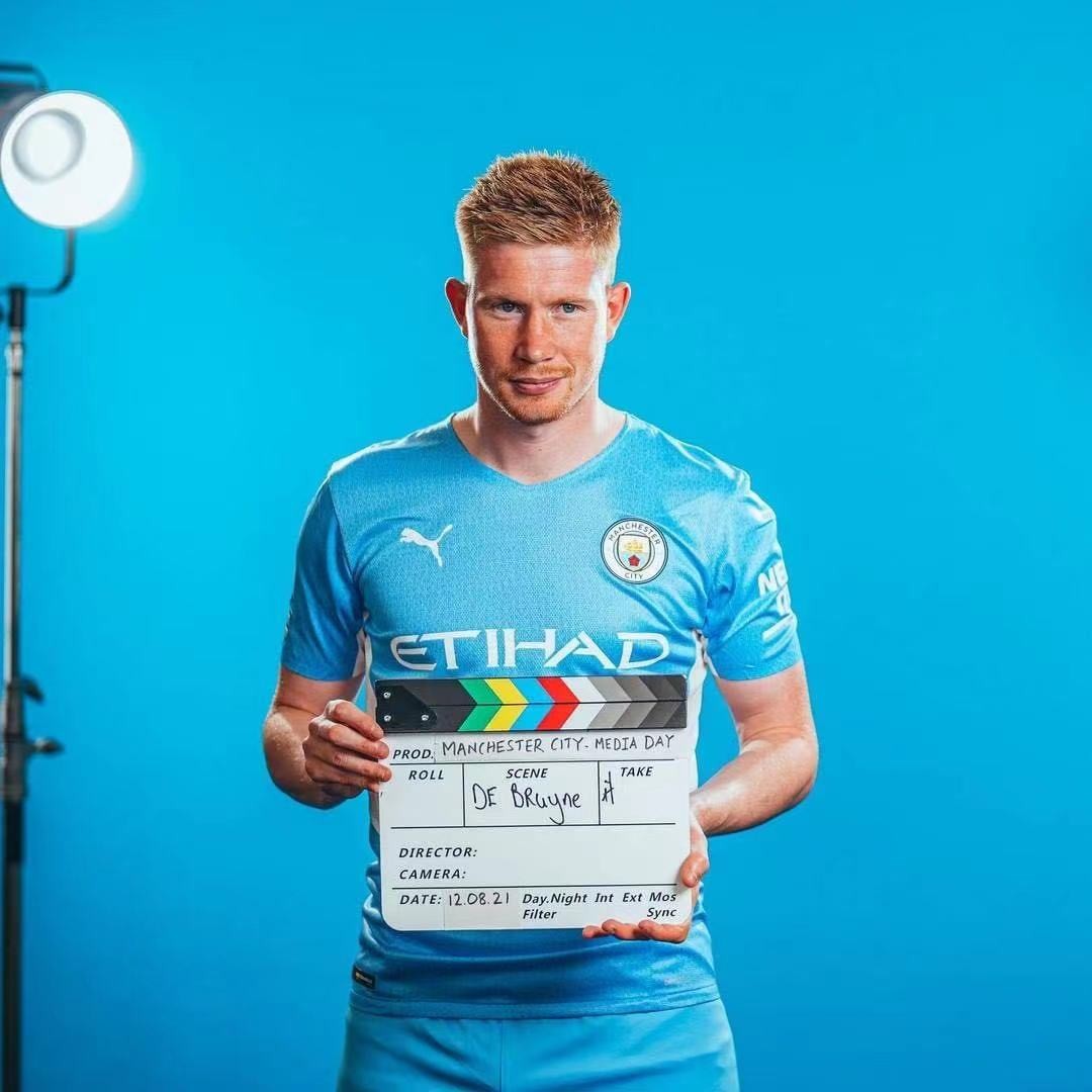 LOL：韩网热议GEN底座选择，BLG战队连备选的资格都没有，庆幸吧